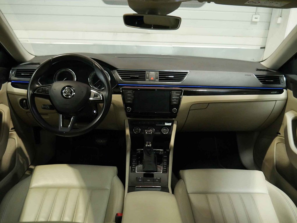 Škoda Superb III 2.0 TSi L&K 4x4
