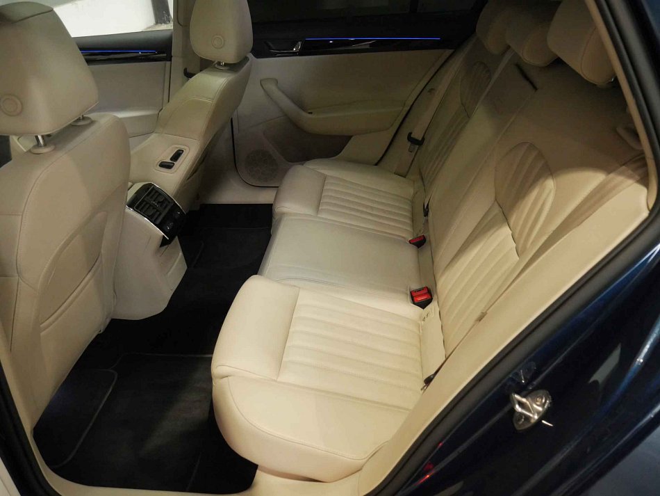 Škoda Superb III 2.0 TSi L&K 4x4