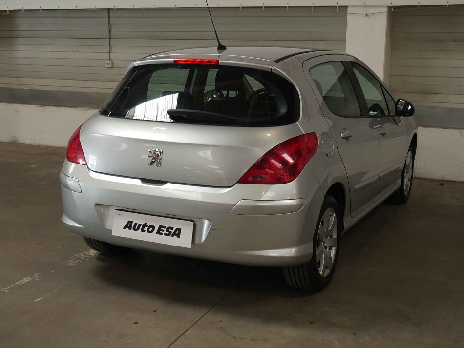 Peugeot 308 1.6i 