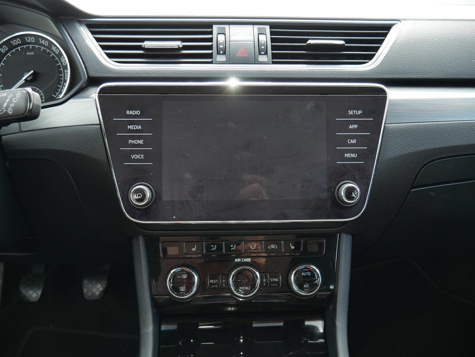 Škoda Superb III 2.0 TDi Style