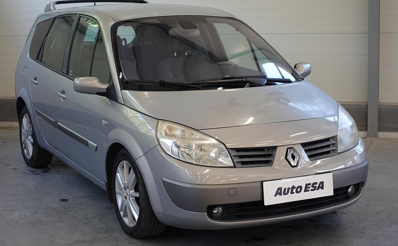 Renault Grand Scénic 2.0i 
