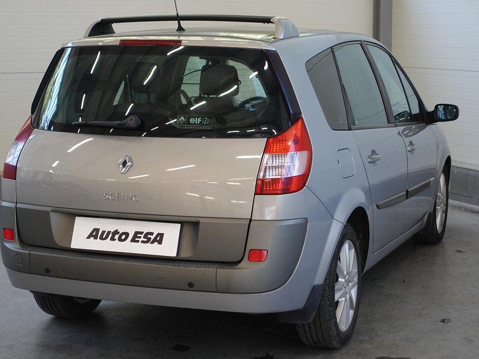 Renault Grand Scénic 2.0i 