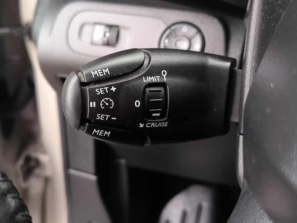 Citroën Berlingo 1.5HDi Shine MAXi XL 7míst