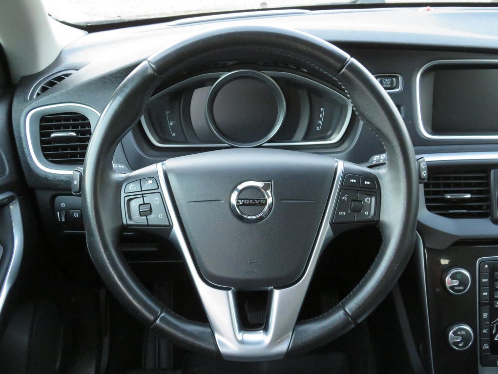Volvo V40 2.0 D 
