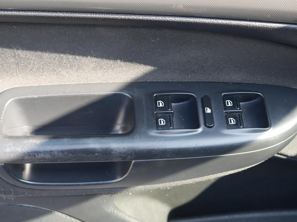 Škoda Octavia II 1.6MPi 