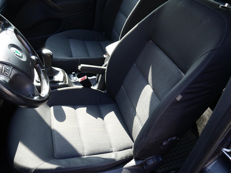 Škoda Octavia II 1.6MPi 