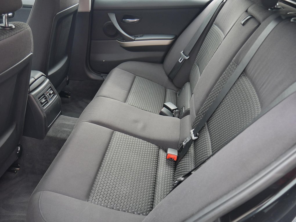 BMW Řada 3 2.0 D  318d