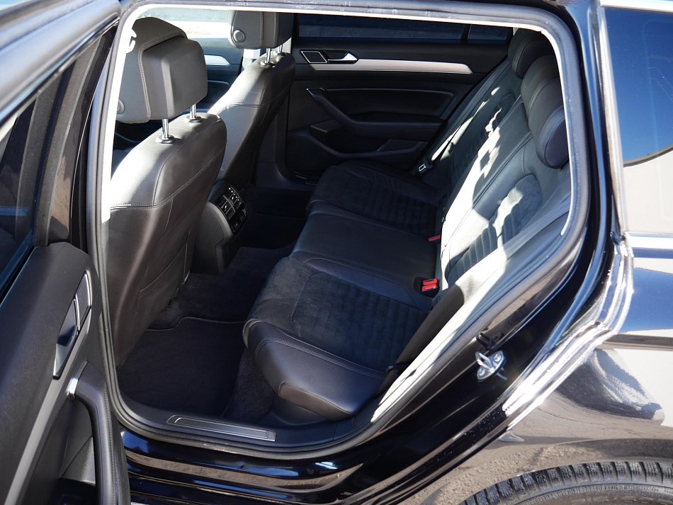 Volkswagen Passat 2.0 TDi 