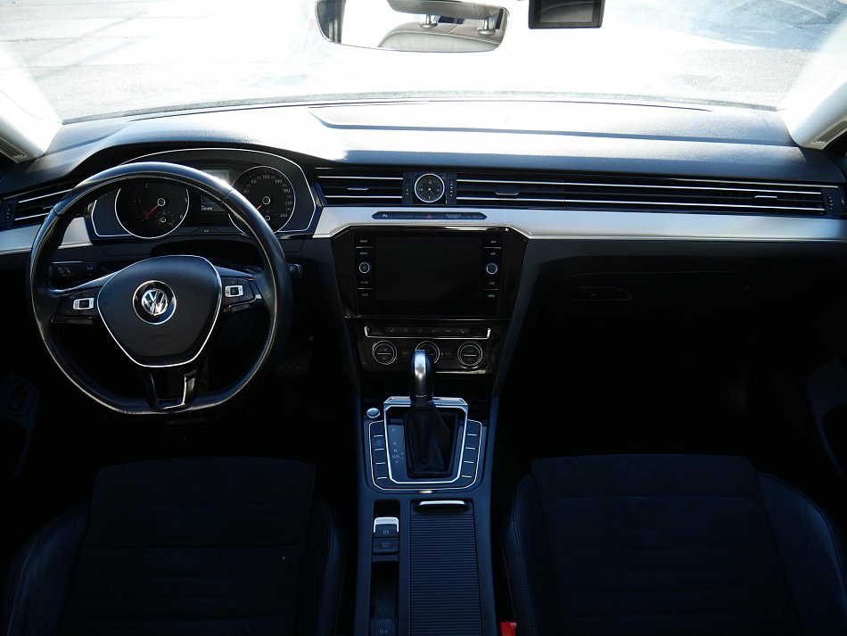 Volkswagen Passat 2.0 TDi 