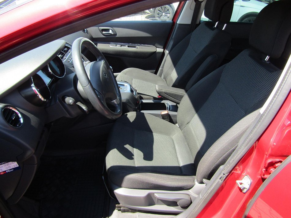 Peugeot 5008 2.0HDi 