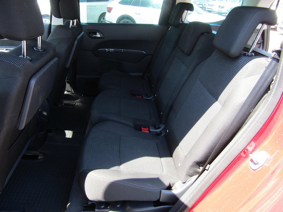 Peugeot 5008 2.0HDi 