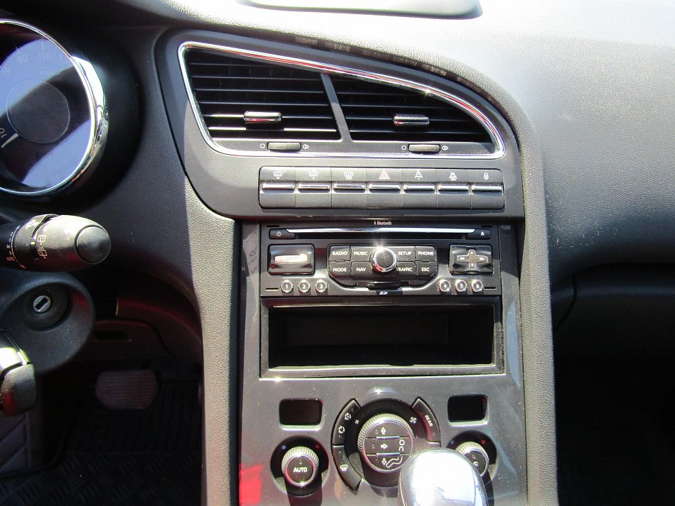Peugeot 5008 2.0HDi 