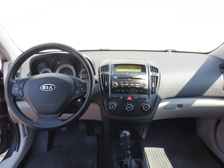 Kia Ceed 1.4i 