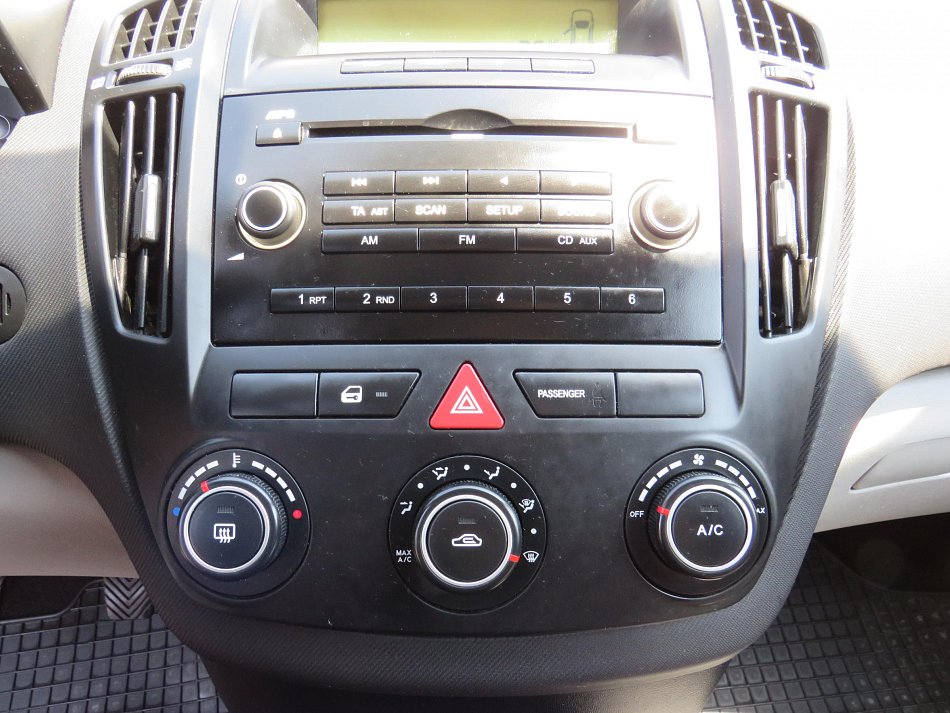 Kia Ceed 1.4i 