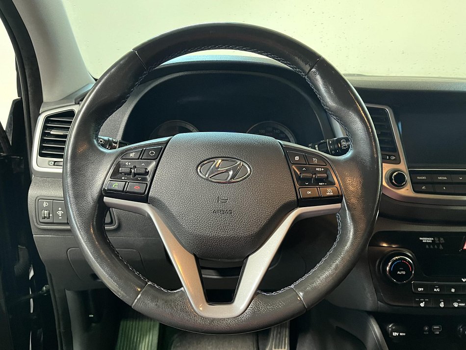 Hyundai Tucson 1.7 CRDi 