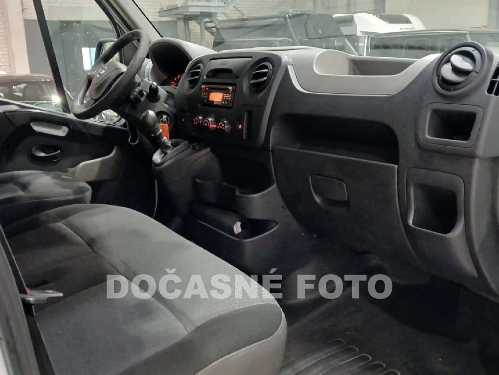 Nissan NV400 2.3dCi  L1H1