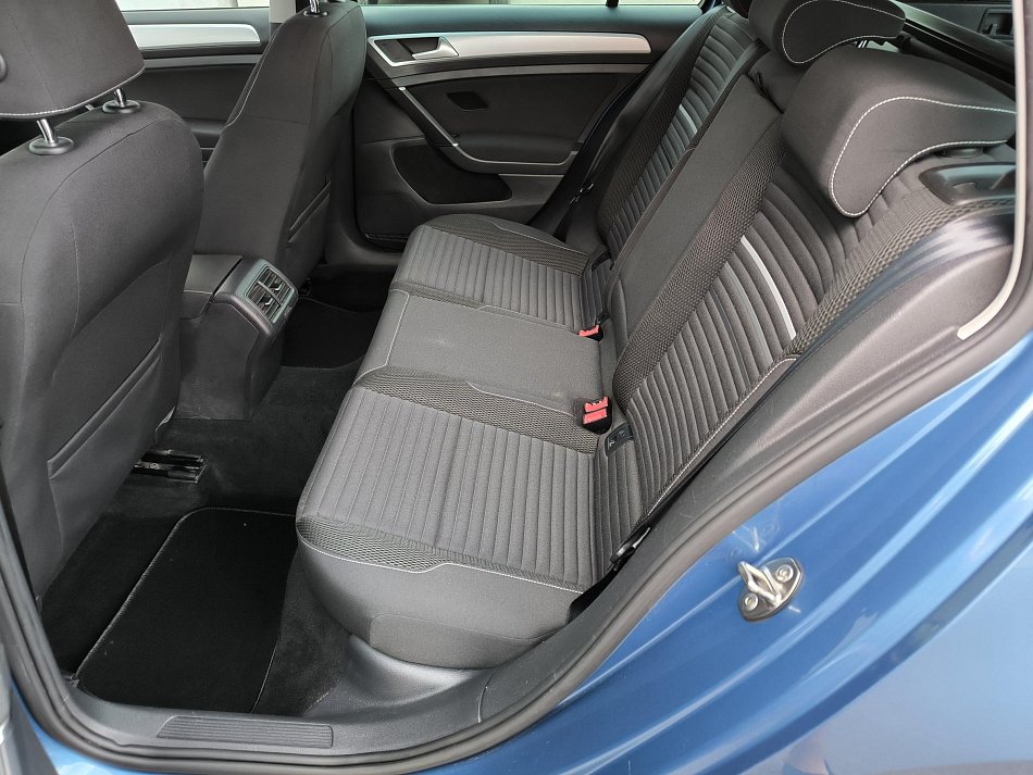 Volkswagen Golf 1.4 TSi CUP VII
