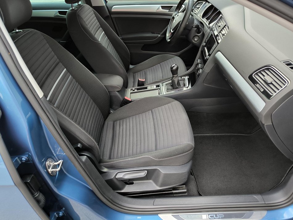 Volkswagen Golf 1.4 TSi CUP VII