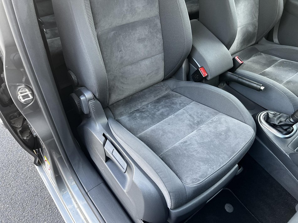 Volkswagen Touran 1.4 TSi Highline
