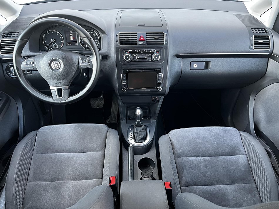 Volkswagen Touran 1.4 TSi Highline