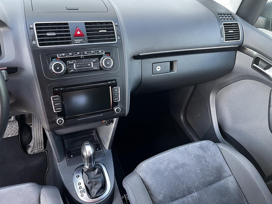 Volkswagen Touran 1.4 TSi Highline