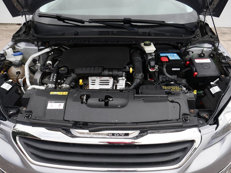 Peugeot 308 1.2 PT 