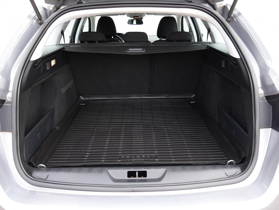 Peugeot 308 1.2 PT 