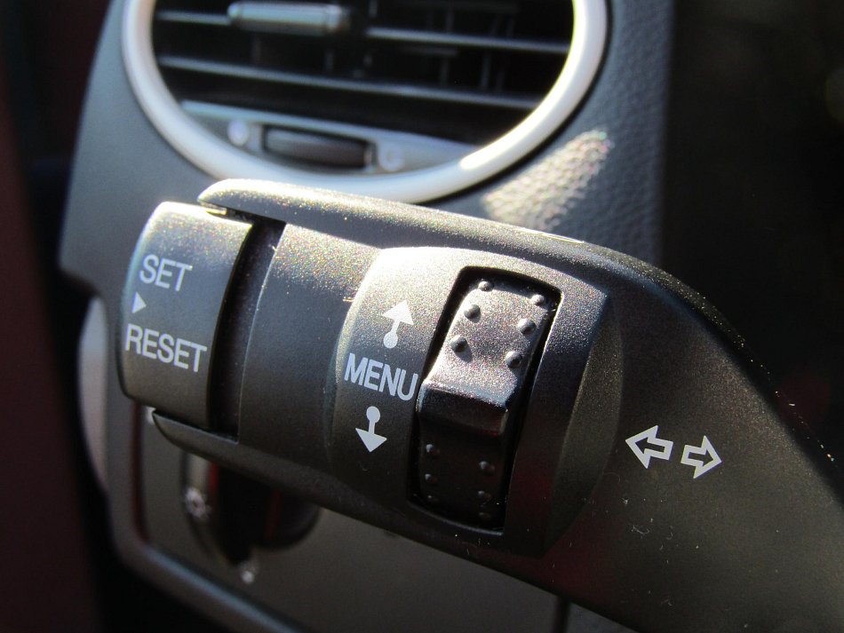 Ford Focus 1.6i 