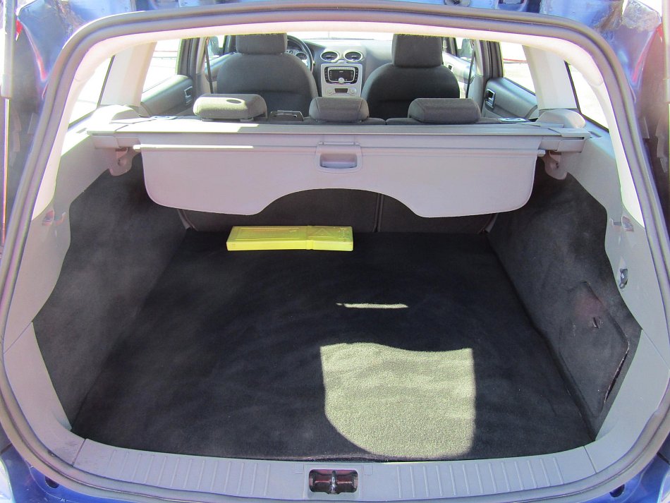 Ford Focus 1.6i 