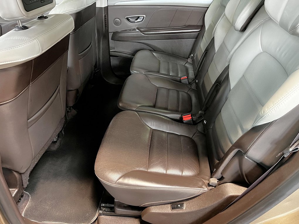 Renault Espace 1.6 dCi Initiale Paris