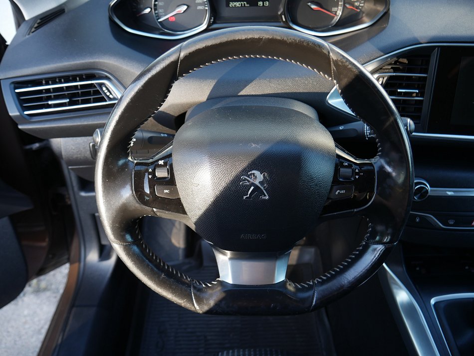 Peugeot 308 1.6 HDi 