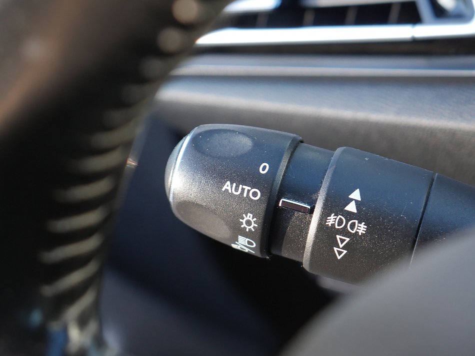 Peugeot 308 1.6 HDi 