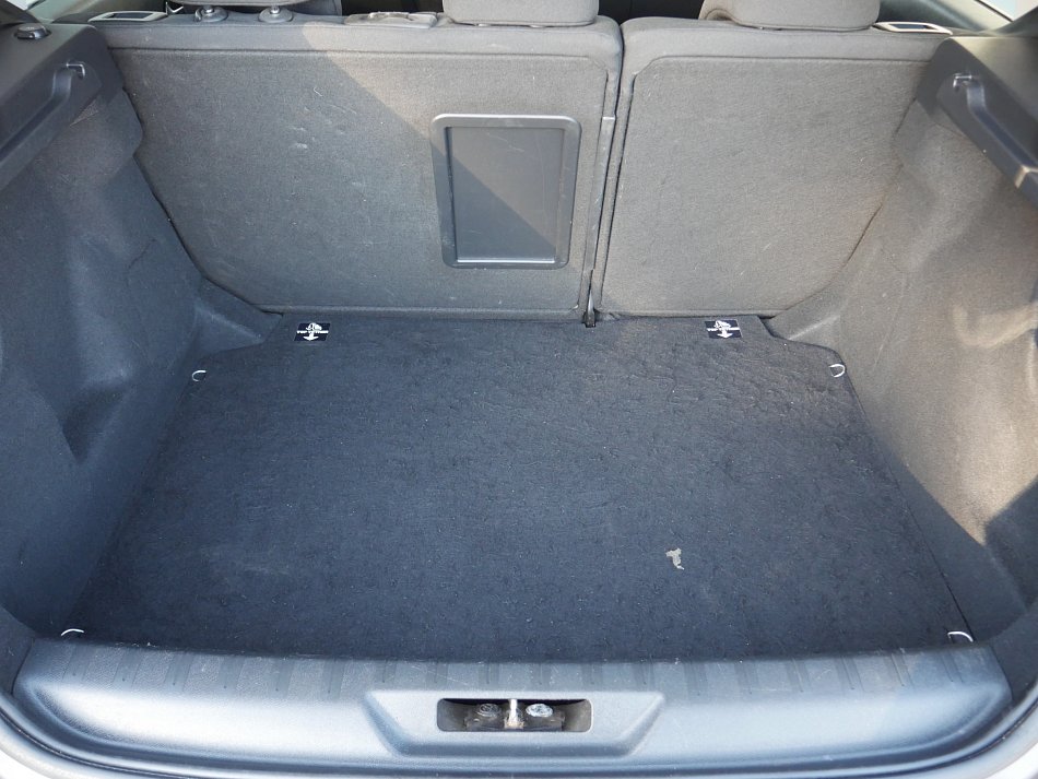 Peugeot 308 1.6 HDi 