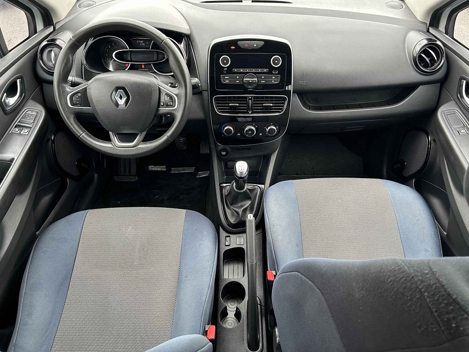 Renault Clio 1.2i 