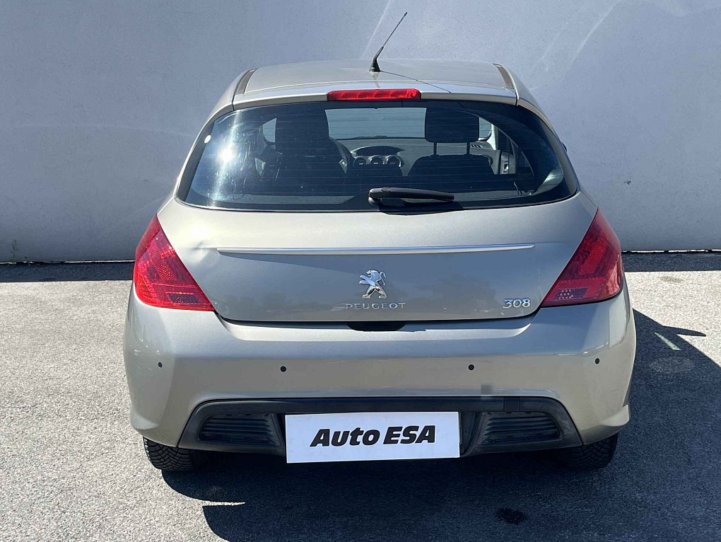 Peugeot 308 1.4 i 