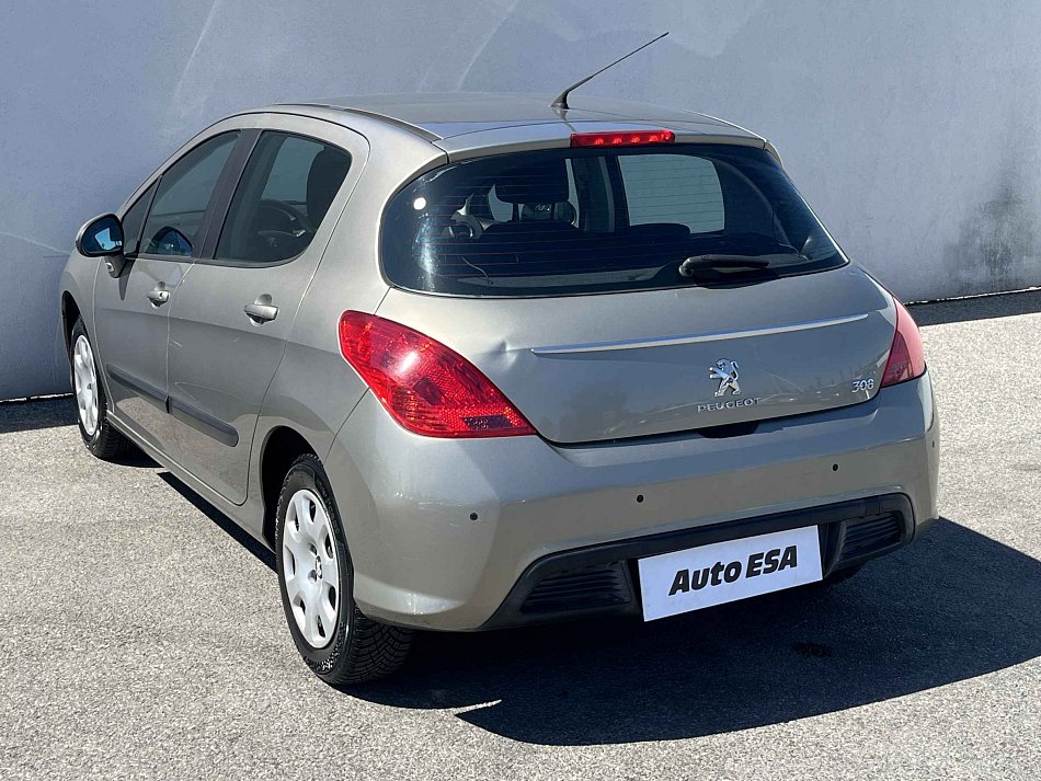 Peugeot 308 1.4 i 