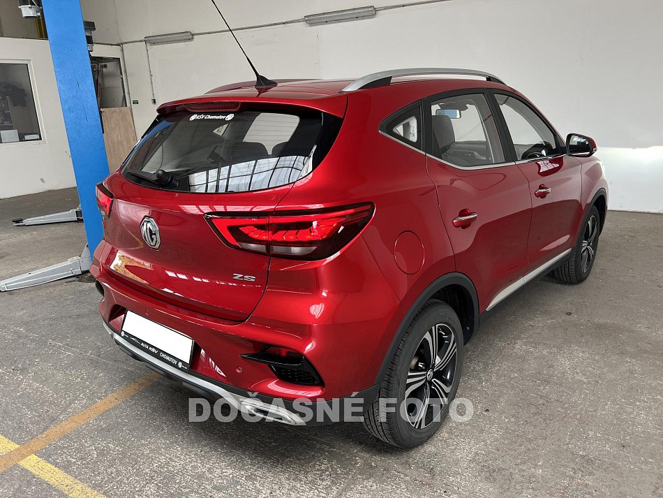 MG ZS 1.5 DVVT 