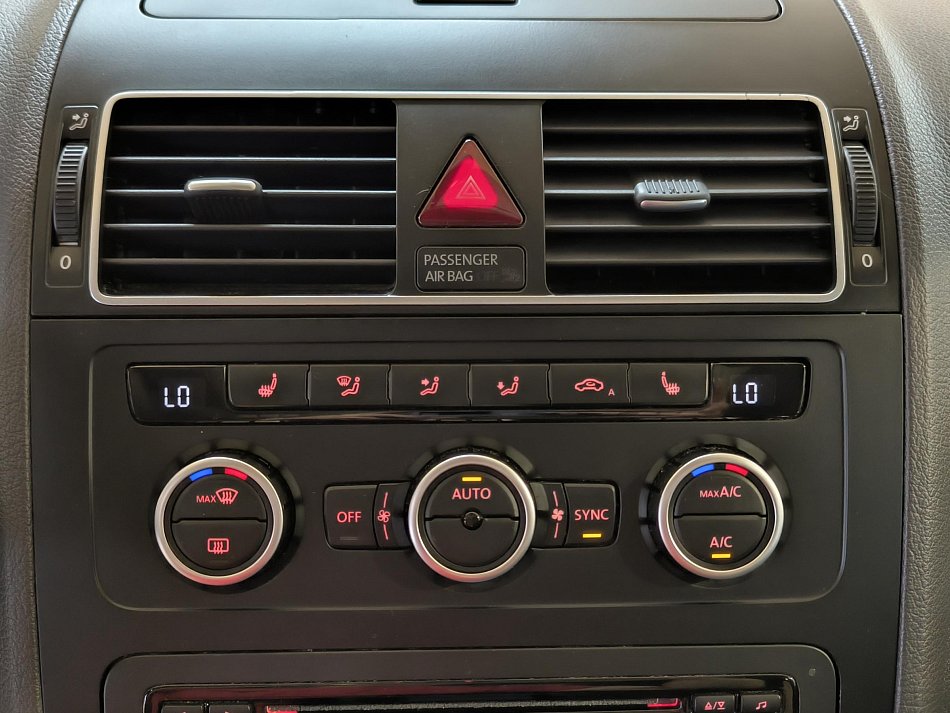 Volkswagen Touran 2.0TDI 