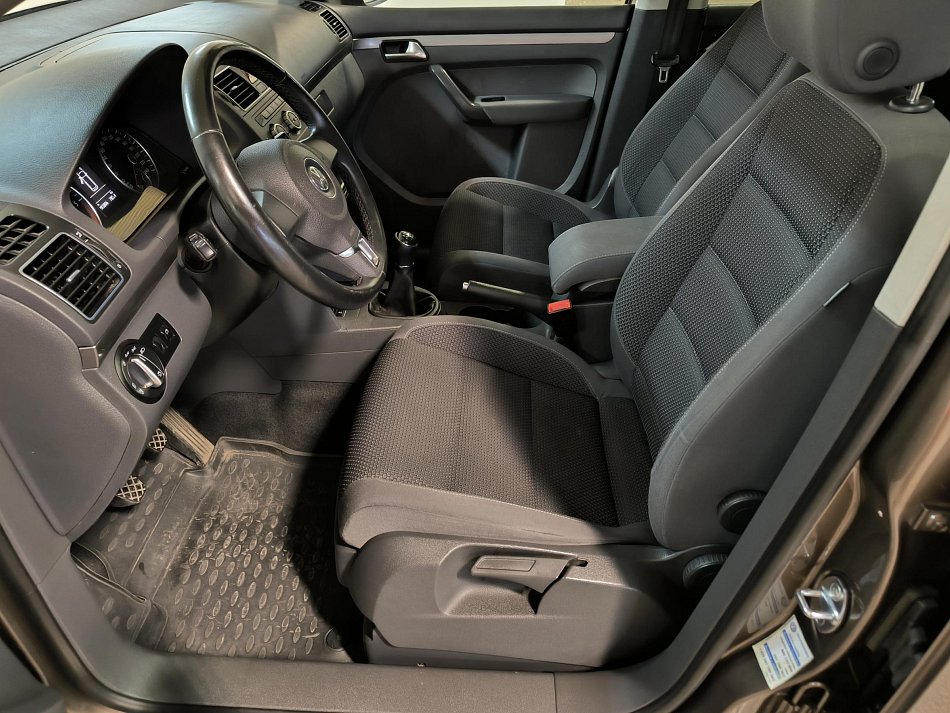Volkswagen Touran 2.0TDI 