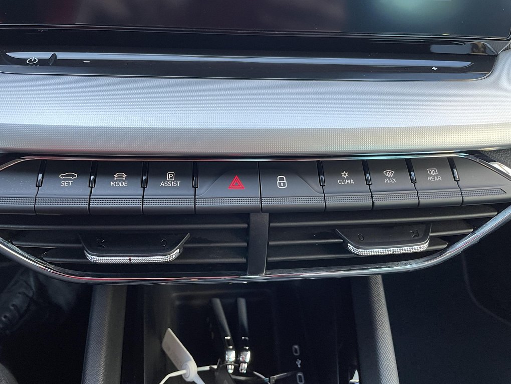 Škoda Octavia IV 1.5 TSi Style