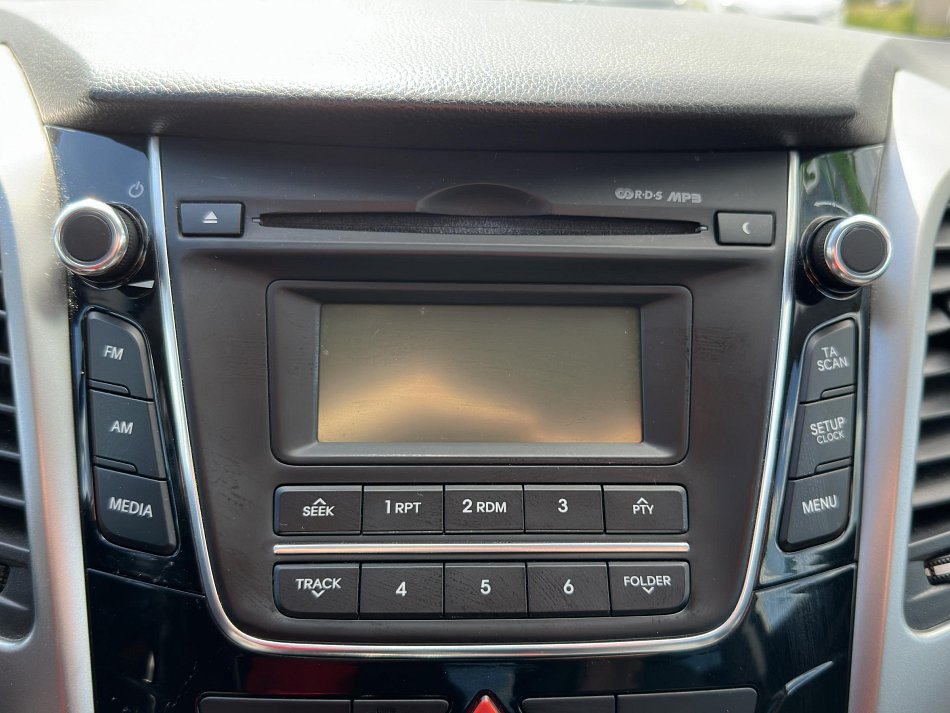 Hyundai I30 1.6i 
