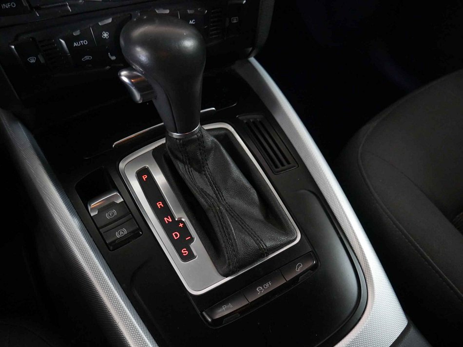 Audi Q5 2.0 TDI  quattro