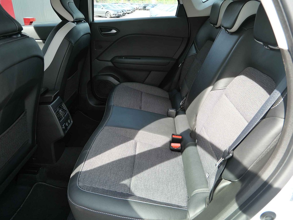 Renault Captur 1.3TCe Intense
