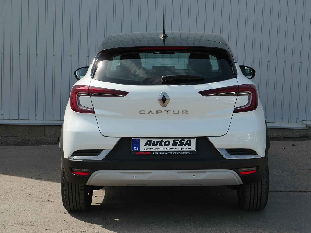 Renault Captur 1.3TCe Intense