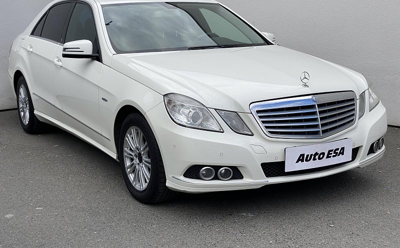 Mercedes-Benz Třída E 3.0 CDi Elegance E 350