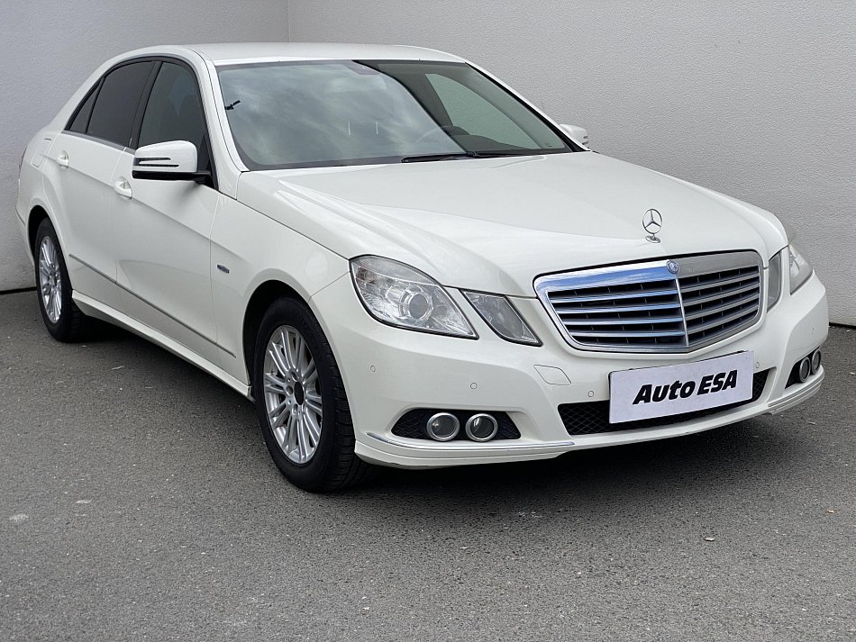 Mercedes-Benz Třída E 3.0 CDi Elegance E 350