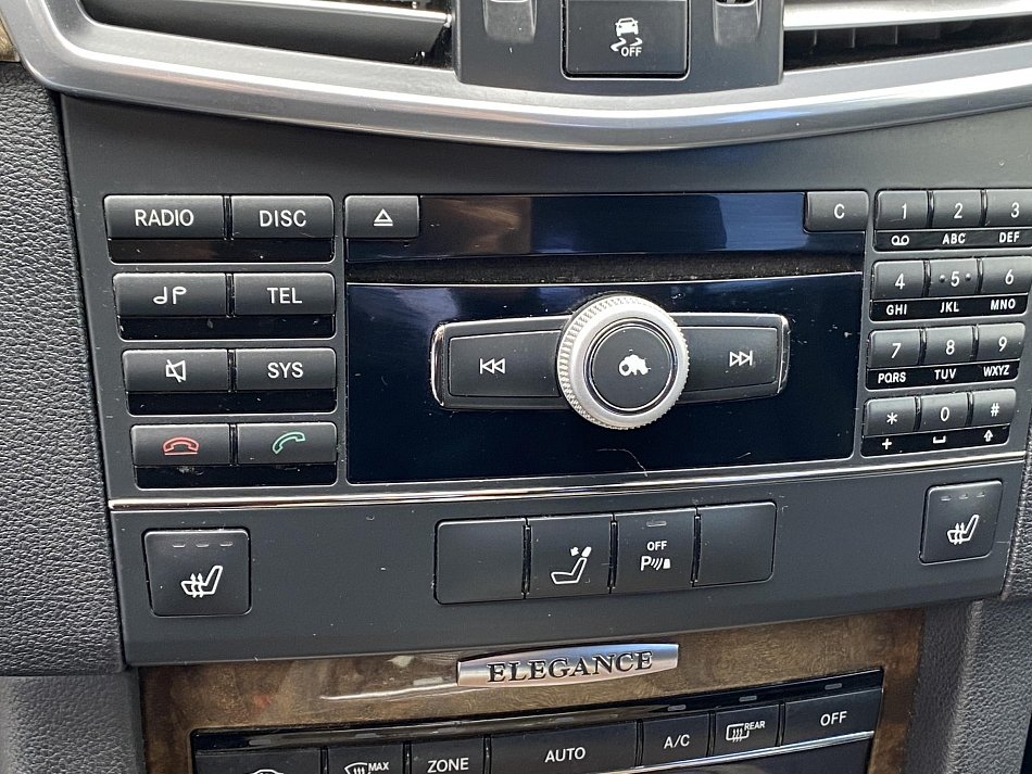 Mercedes-Benz Třída E 3.0 CDi Elegance E 350
