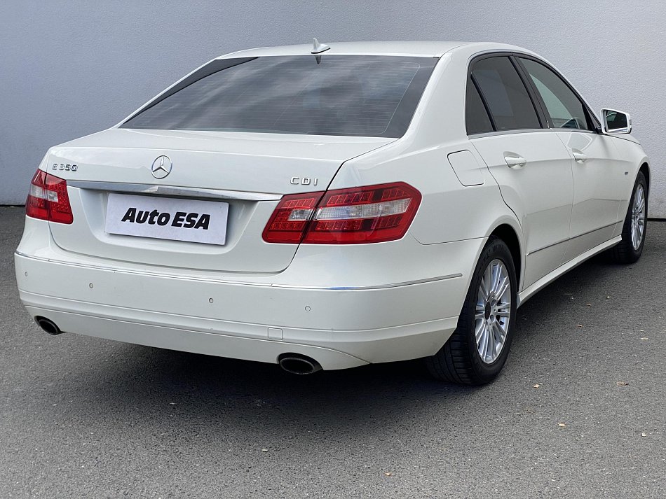 Mercedes-Benz Třída E 3.0 CDi Elegance E 350