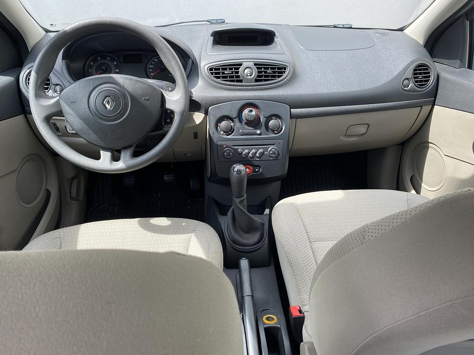 Renault Clio 1.2 i 