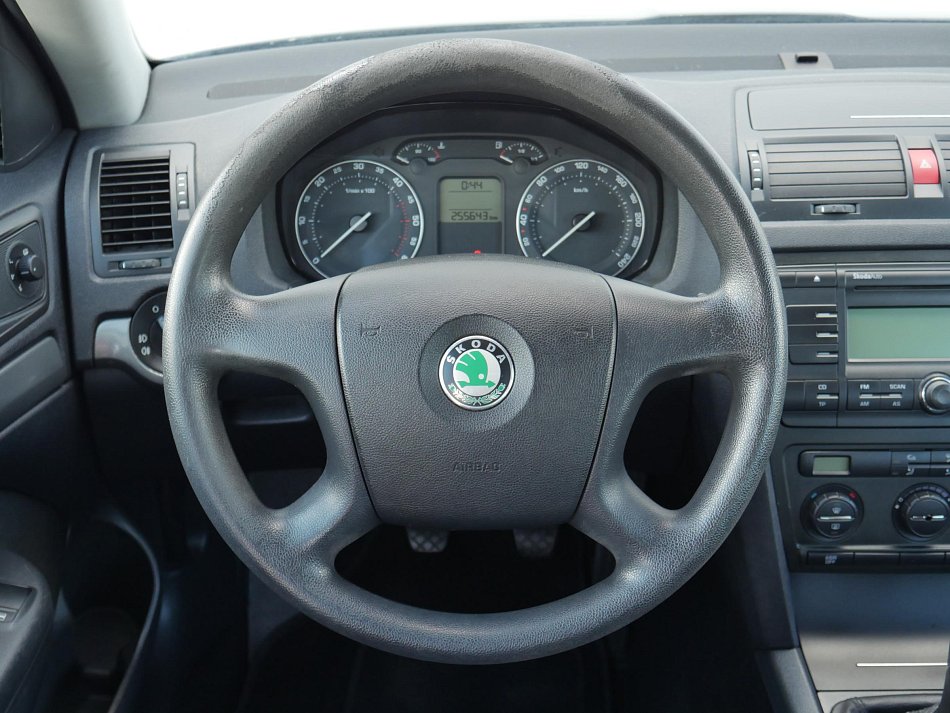 Škoda Octavia II 1.9 TDi Elegance